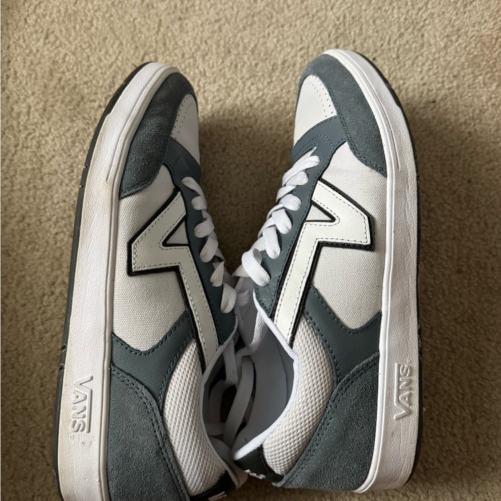 Vans Men's Blue and White Sneakers